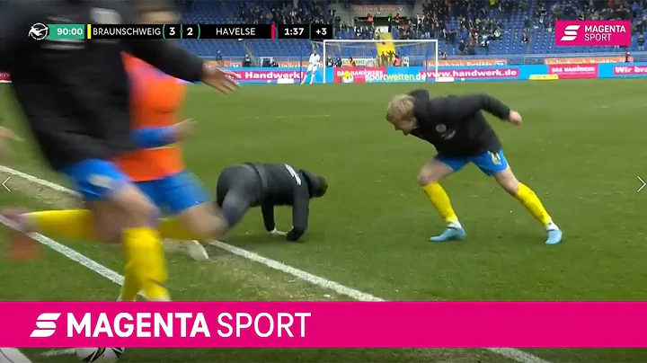 Michael Schiele flippt komplett aus!  | 3. Liga | ...