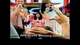 The Sister - Ku Sedang Jatuh Cinta @Derings