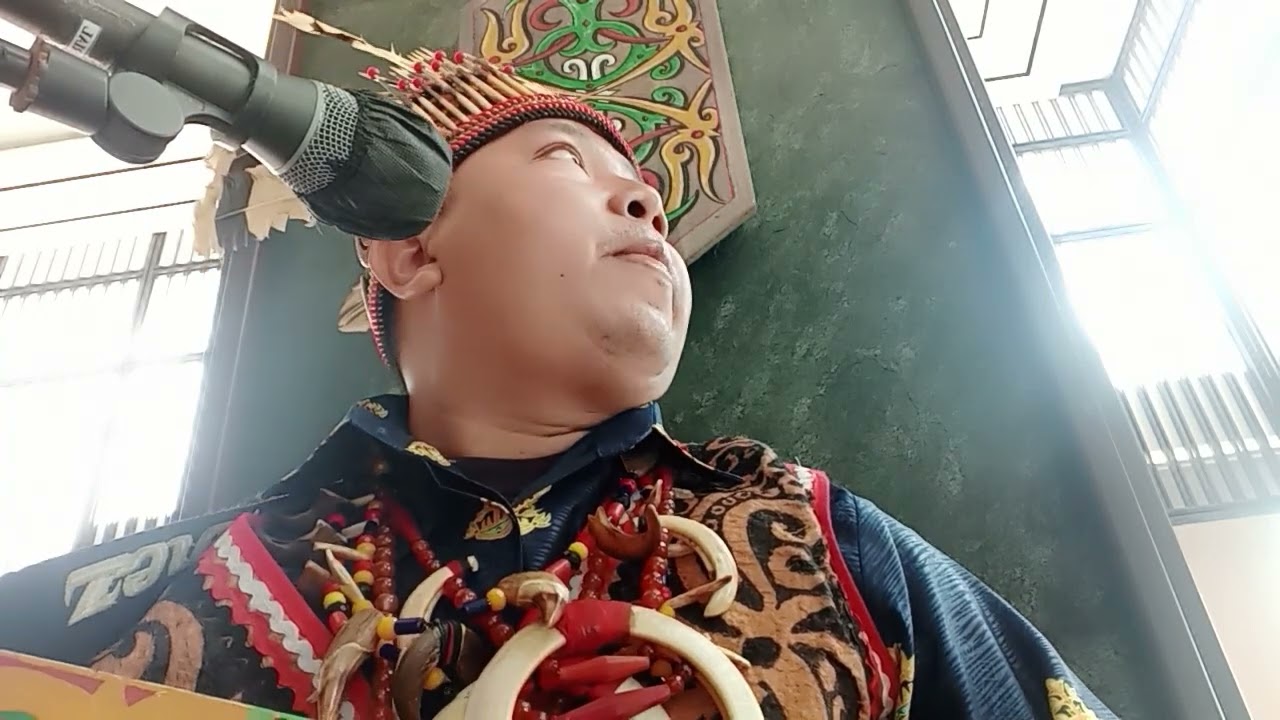 KARUNGUT: MENJAGA BUDAYA(ciftaan Handika Danuarta)