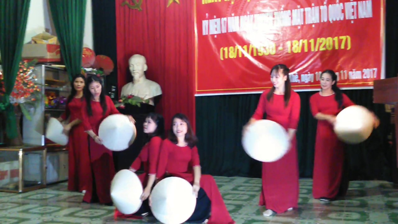 Mua ao moi ca thon loi khe