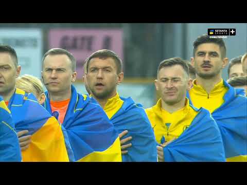 Гімн України перед матчем Олександрія - Металіст 1925