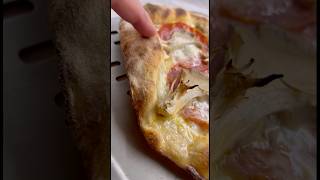 La pizzata del sabato sera in famiglia quando non ho eventi 🩷 prova a indovinare qual è la mia 😜