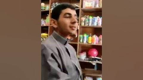 ‏شاب صغير من أهالي ⁧‫#غزة‬⁩ يستشهد بالآيات 23 و 24 و 25 و 26 و 27 من سورة الأحزاب .