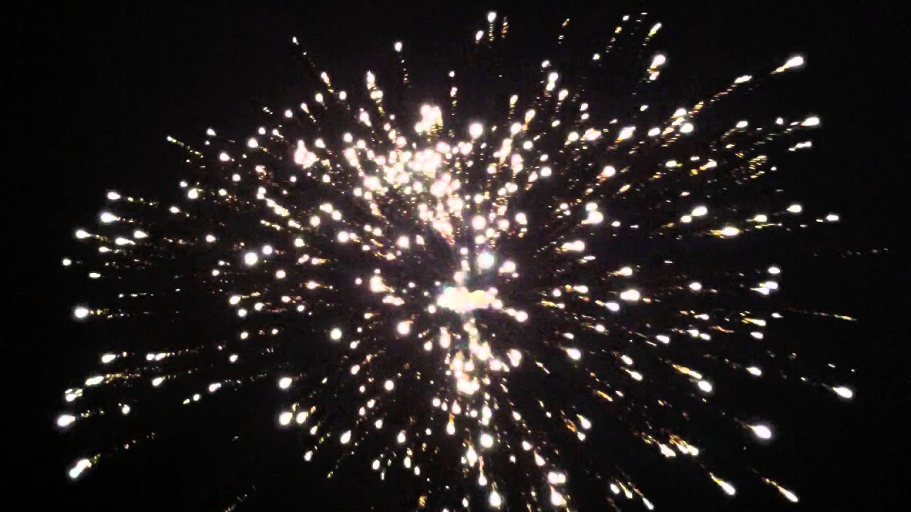 artillery shells fireworks best WHITE KNIGHT Boomin Bulldog artillery shell