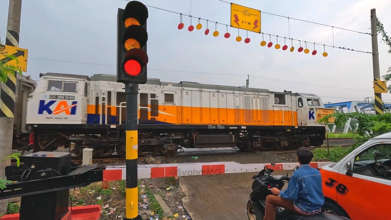 Random Perlintasan Kereta Api Bekasi | Palang ALTPRO x LEN