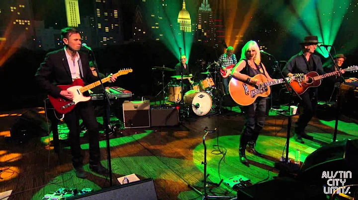 Austin City Limits Web Exclusive: Emmylou Harris &...