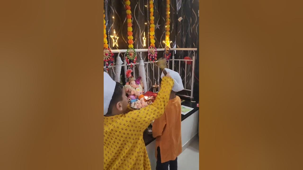 Ashwin Shuddh Pakshi Amba Aarti Lyrics In Marathi R&R |Navratri Aarti | Ashwin Shuddh Pakshi Amba Baisli | अश्विन शुद्ध