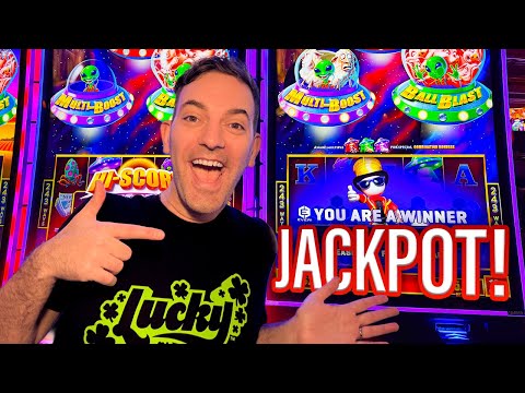 Hi-Score JACKPOT Lights Up the Screen!