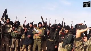 U.S. mulls use of air power as thousands of Iraqi refugees flee ISIS
