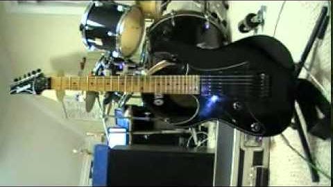 Electro Harmonix V256 Vocoder Demo