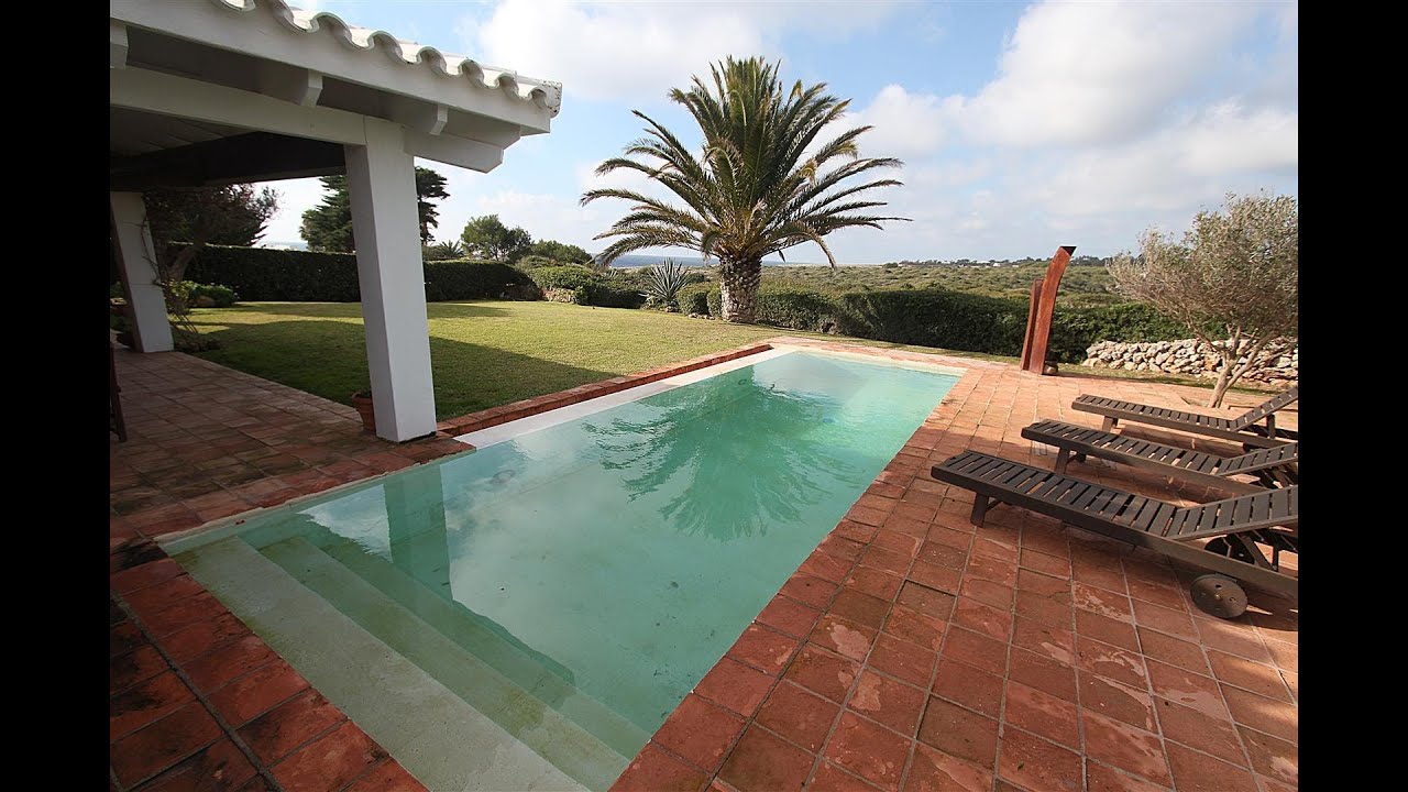 Menorca: Exclusivo chalet en venta en cala virgen