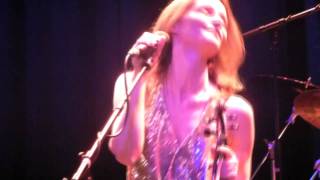 Download lagu Sharon Corr - So Young Live at Amsterdam Melkweg 2011.