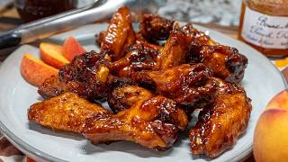 видео: Острые крылышки с медово-персиковой начинкой (30 минут!) — хрустящие, липкие, сладкие и острые картинка: Острые крылышки с медово-персиковой начинкой (30 минут!) — хрустящие, липкие, сладкие и острые