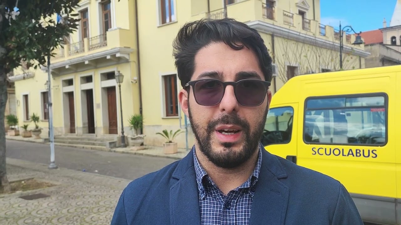 Incendiata l’auto del parroco di Santo Stefano, la solidarietà del sindaco di Seminara