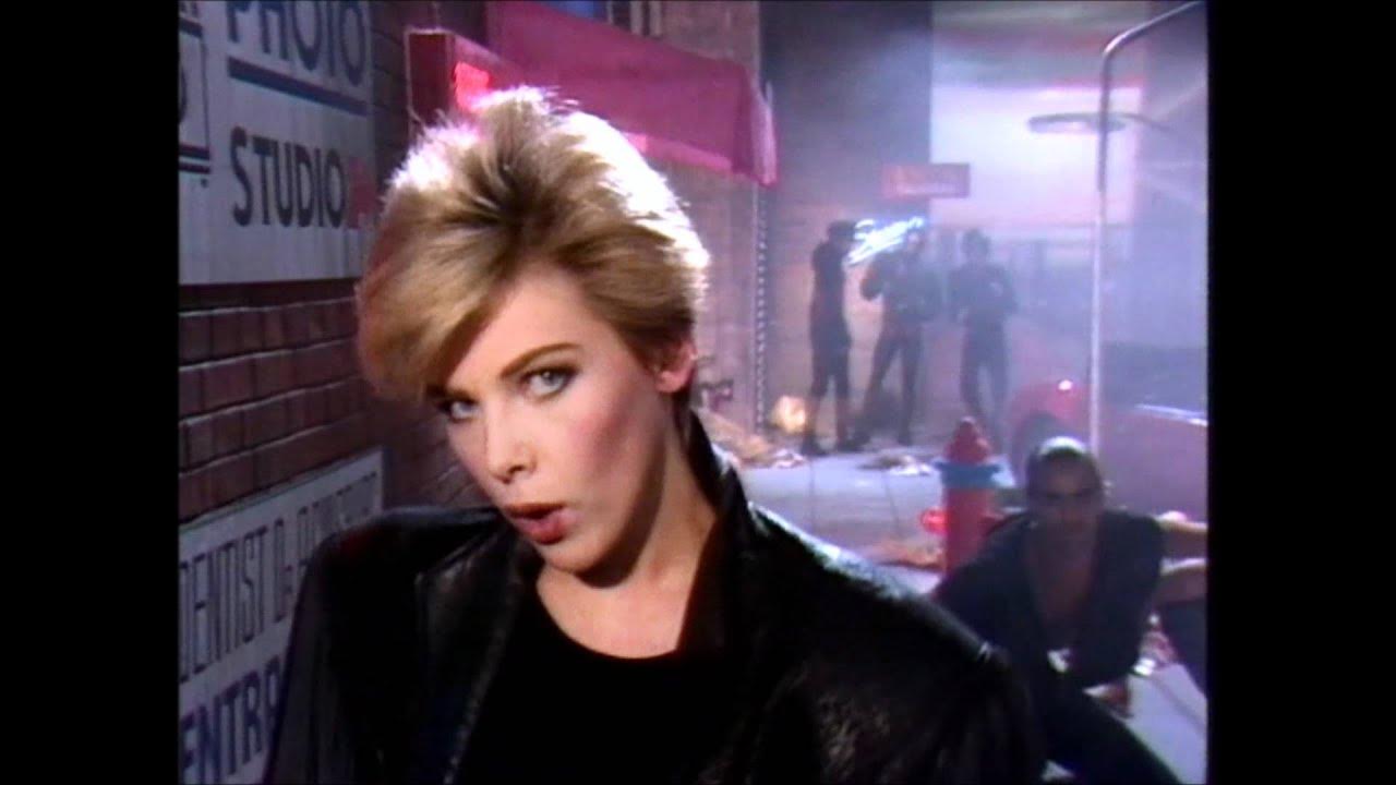 Qalin külotlu çoraplarda porno rasmlar Yalangoch qizlar urushmoqda