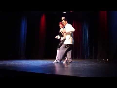 Teatro del Gatto Ascona Alejandro Pereira y Vanesa Lamis