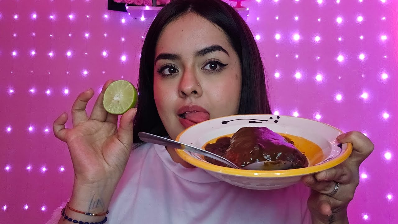 ASMR  COMIENDO MOLE CON POLLO MI COMIDA FAVORITA 🤤