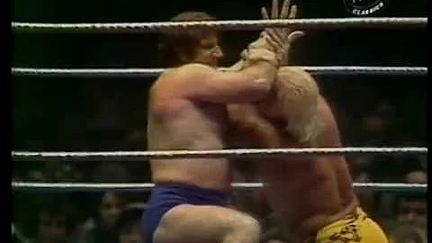 Superstar Graham vs. Bruno Sammartino-1975 MSG
