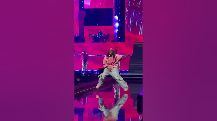 Kai Cenat Dances On Nicki Minaj Stage