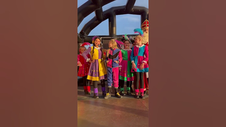 Wie is er niet gek op Sinterklaas? #pietenkidz #sinterklaas #shorts