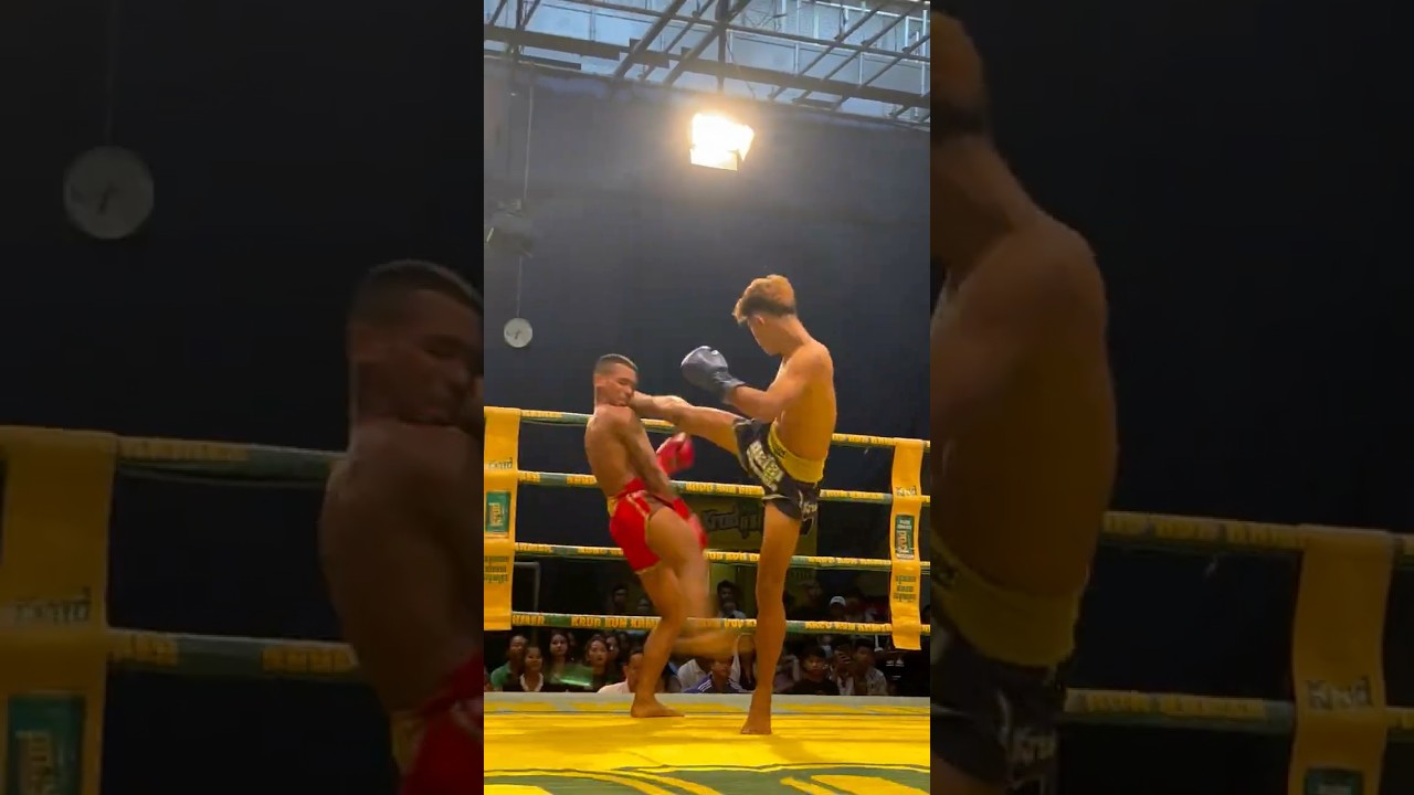 Long head kick KO  #kunkhmerfighting #knockout #kunkhmer #mma #boxing #martialart #ufc #fighter