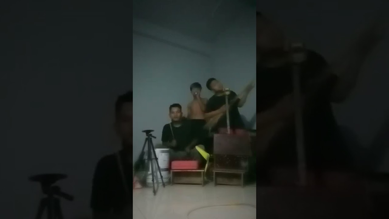 the mistiri band ( solo nghaka - drummer Joseph prew prew - lit guitarist papuia lawi tlang)