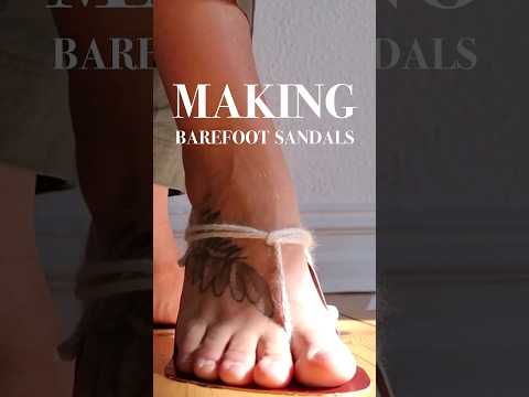 Video: Ako vyrobiť bosé sandále: 15 krokov (s obrázkami)
