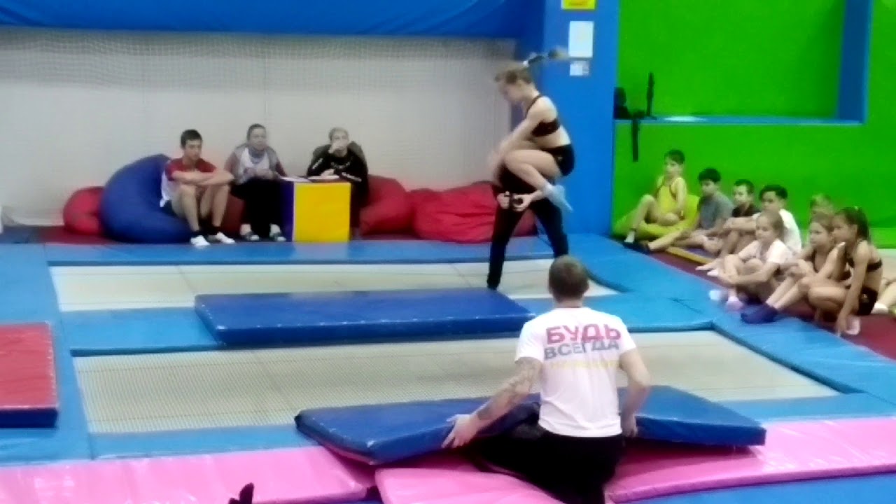 Грачева Мария, турнир в Ставрополе в батутном парке - YouTube