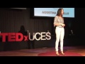 Mitos y verdades sobre la alimentación | Agostina Zanello | TEDxUCES