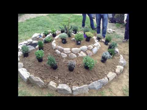 Video: Aiuola-spirale