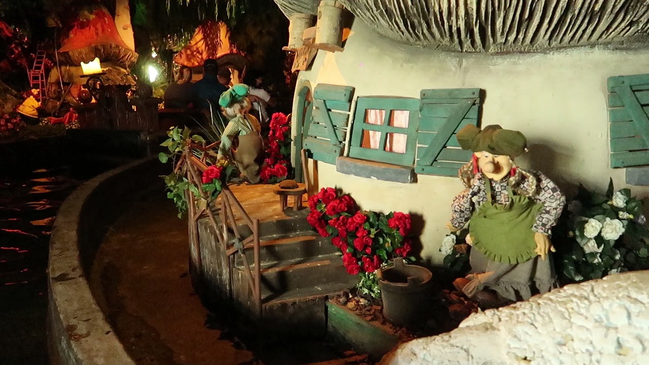 Het Bos von Plop (Onride) Video Plopsaland De Panne 2021