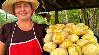 PÃO DE QUEIJO,caseiro e crocante  que não murcha,receita antiga da minha mãe-no forno a lenha