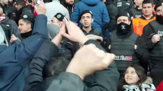 -On-The-Beach Ve Sirtaki Beşiktaş Taraftarının Muhtesem Şovu