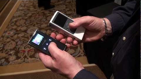 Flip Video Mino and Ultra demo with Future Shop