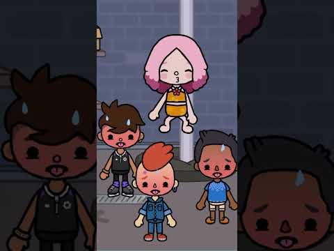 She works as a dancer to feed the children | Toca Boca Story