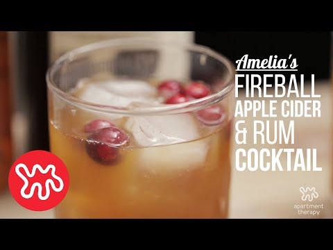 holiday-house-treats:-amelia's-fireball-cocktail
