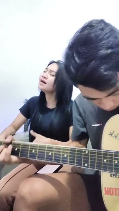 TIARA cover GITAR || yang liat jadi baper suaranya Mantul banget #tiara #covergitar #coverlagu