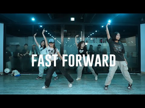 JEON SOMI - <strong>Fast</strong> Forward K-POP Cover <strong>Dance</strong> SIMBA