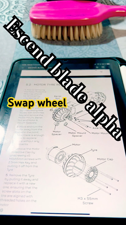 #EscendBlade: changing the wasted wheel by a new one! #escend #electricskates 600km approx.