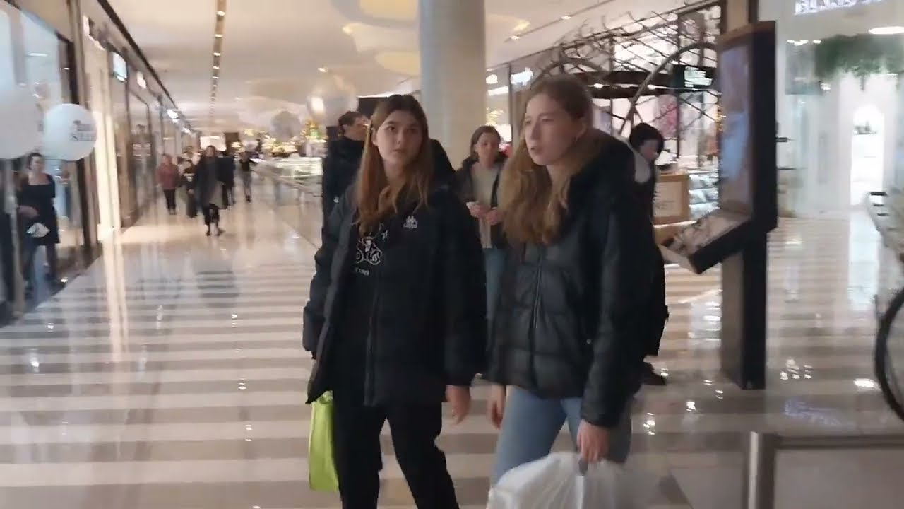 🇷🇺A stroll at Paveletskaya Plaza!