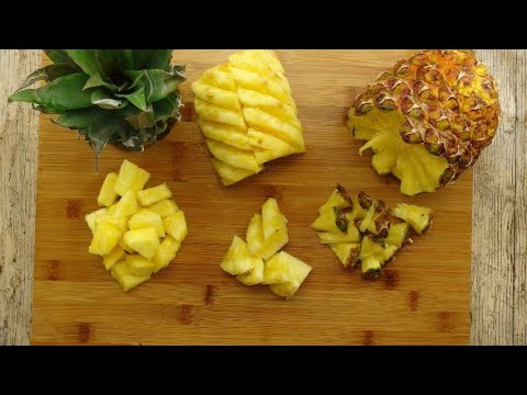 Video: Come Sbucciare Correttamente L'ananas