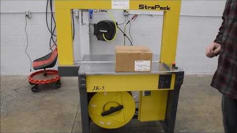 2005 Strapack RQ 8 Automatic Strapping Machine