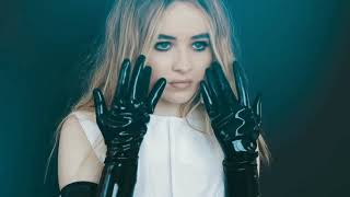 Sabrina Carpenter - Honeymoon fades (Music video) Resimi