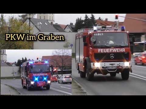 PKW im Graben gemeldet - HLF20 und RW1 der OF Bad-Düben auf Einsatzfahrt
