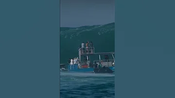 الي محبي الامواج العالية 