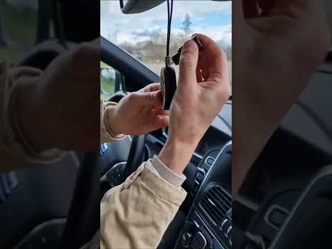 Ароматизатор дерев'яний в машину Bitcoin ручної роботи, 6 см., відео 1