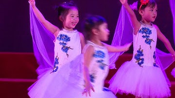 Bảy sắc cầu vồng - CLB Sofia - Trung tâm Dạy múa & Biên đạo Hà Nội.