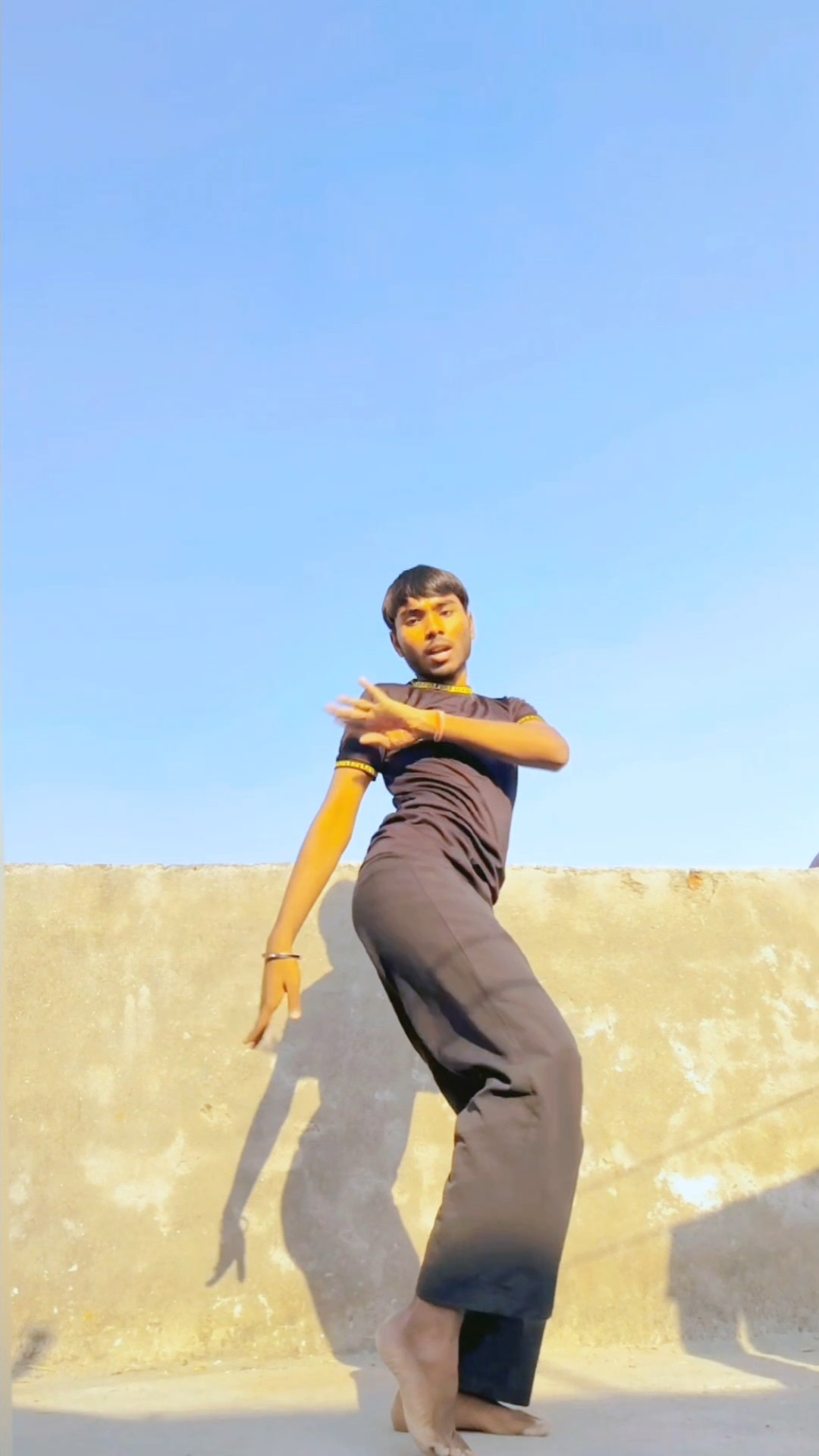 Homa Dol l Saad Lamjarred l Elli Avrram l Vinod l #homadol #trending #shortsdance #viralvideos
