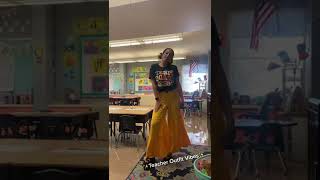 Ms. Kertz first grade vibin' is my fave! 😍 #classroom #firstgrade #shorts