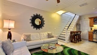 Charming 2 bedroom 2 bath Carriage house in the Savannah Historic District!